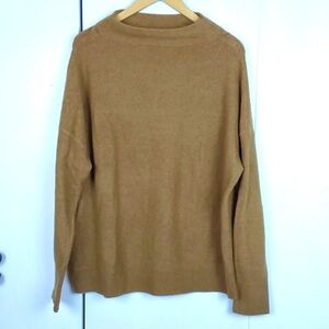 Ann Taylor Tan Neutral Soft Knit Wool drop shoulder Cozy Sweater Sz.L Petite